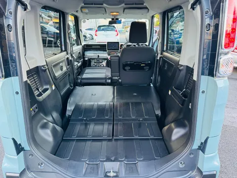 Suzuki Spacia Gear