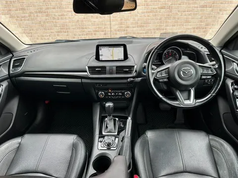 Mazda Axela Sport