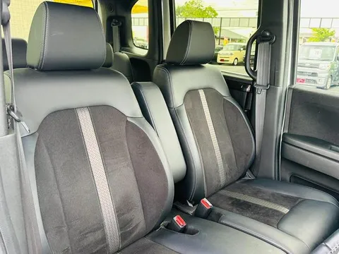 Honda N-BOX Custom