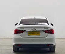 Chery Arrizo 5