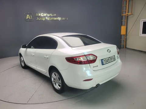 Renault SM3