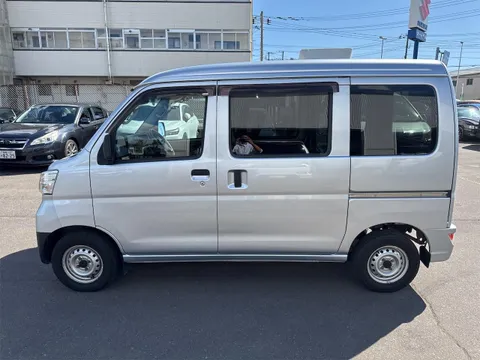 Daihatsu Hijet Cargo