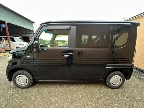 Honda N-VAN Plus Style