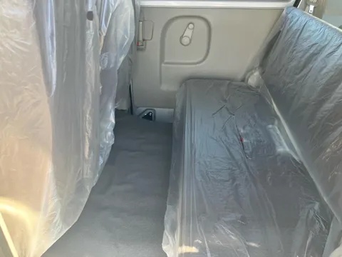 Mitsubishi Minicab Van