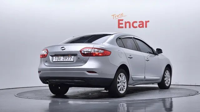 Renault SM3