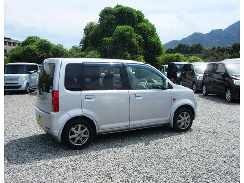 Nissan Otti