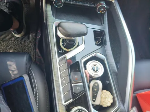 Geely Tugella (Xingyue)