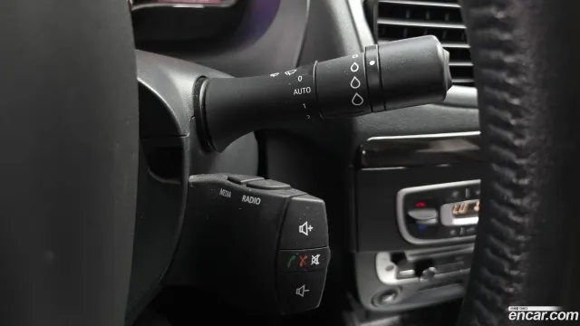 Renault SM3