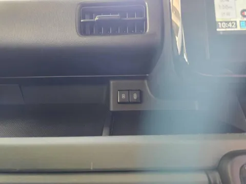 Suzuki Spacia Gear