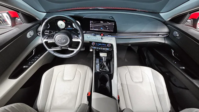 Hyundai Elantra (Avante)