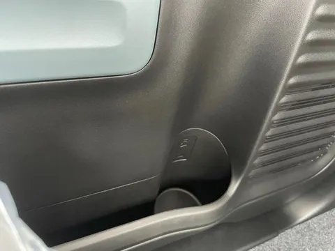 Suzuki Spacia Base