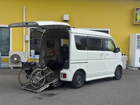Nissan Clipper Rio