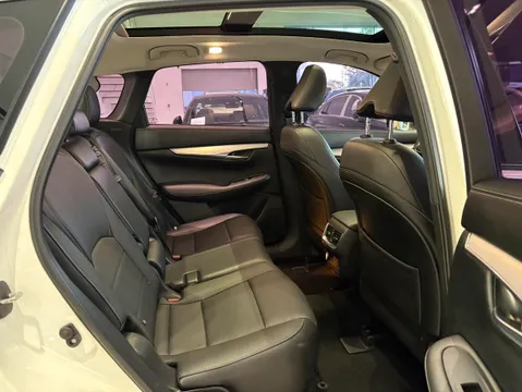Infiniti QX50