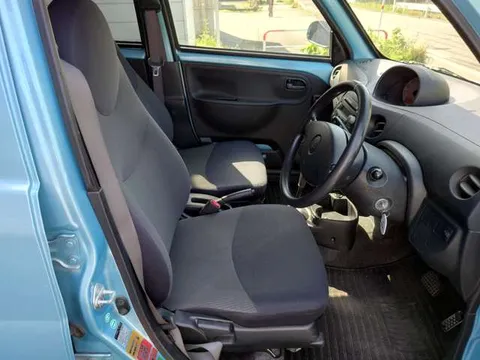Daihatsu Esse