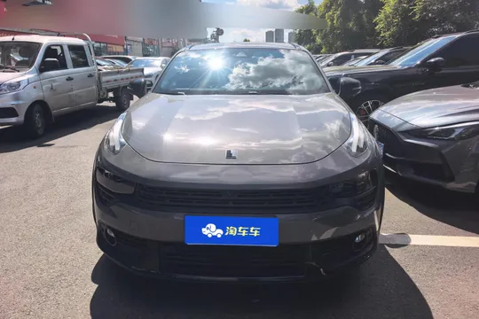 Lynk & Co Lynk & Co 02