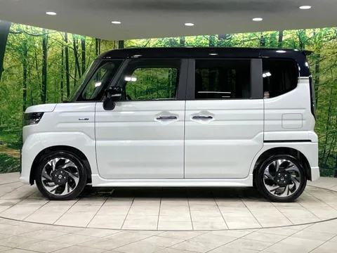 Suzuki Spacia Custom
