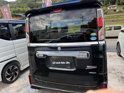 Suzuki Spacia Custom