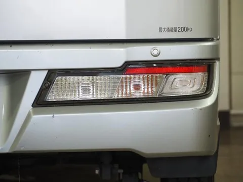 Toyota Pixis Van