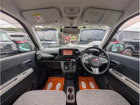 Daihatsu Mira Tocot