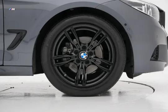 BMW BMW