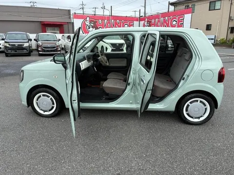 Daihatsu Mira Tocot