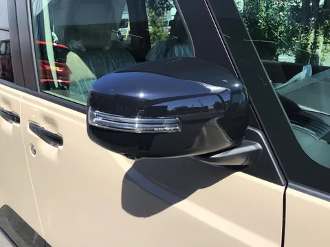 Mitsubishi Delica Mini