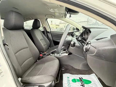 Mazda Mazda2 (Demio)