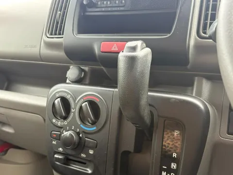 Nissan Clipper