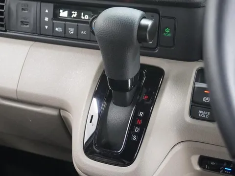 Honda N-BOX Joy