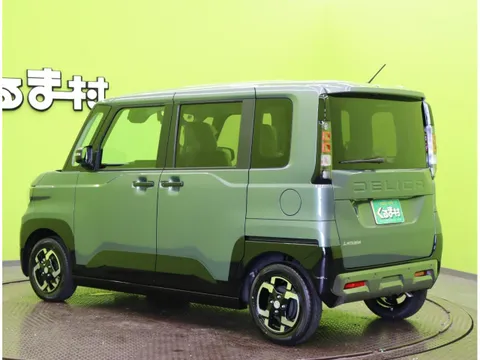 Mitsubishi Delica Mini