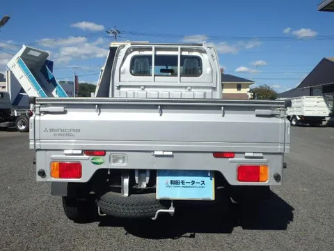 Mitsubishi Minicab Truck