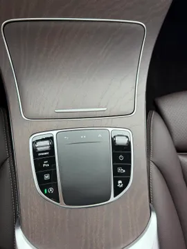 Mercedes-Benz Mercedes-Benz GLC