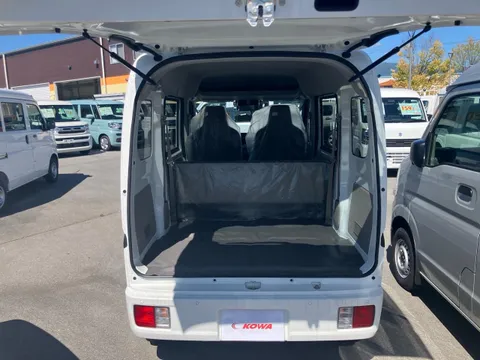 Mitsubishi Minicab Van