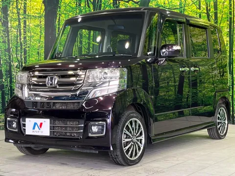 Honda N-BOX Custom