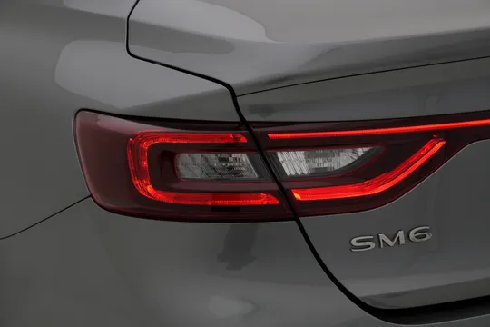 Renault Talisman (SM6)