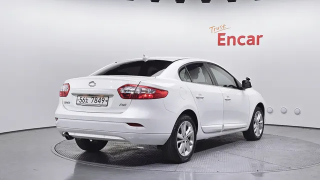 Renault SM3