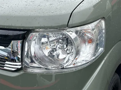 Honda N-BOX Slash