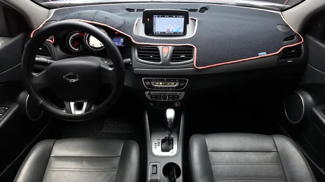 Renault SM3