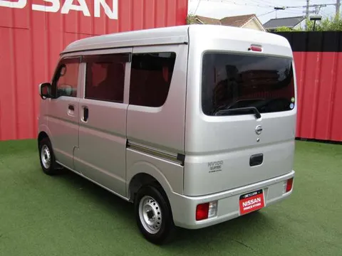 Nissan Clipper