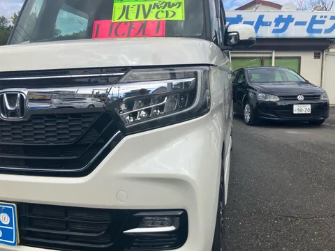 Honda N-BOX Custom