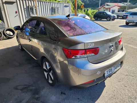 Kia Cerato (Forte)