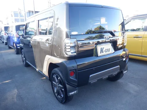 Daihatsu Taft