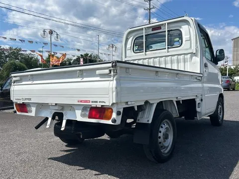 Nissan Clipper Truck