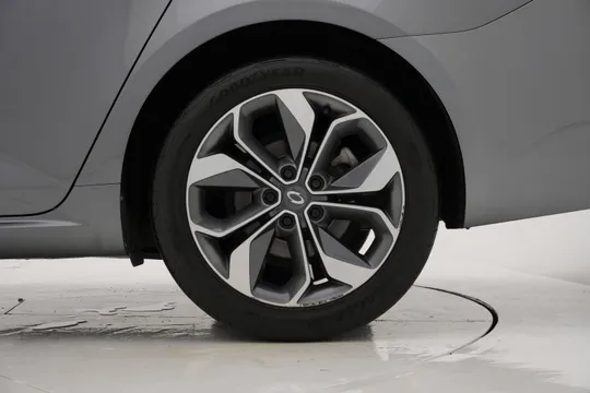 Renault Talisman (SM6)