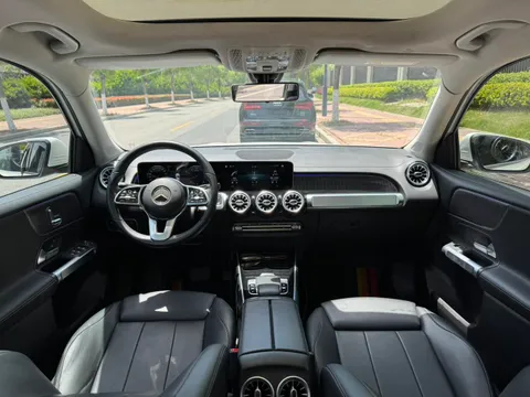 Mercedes-Benz GLB-Class