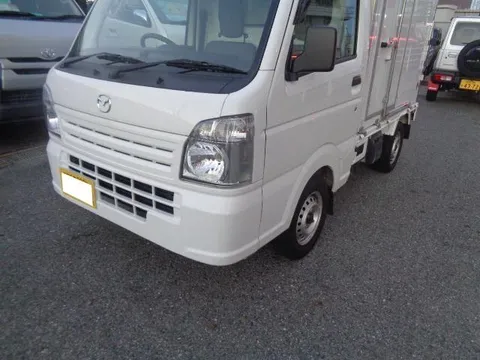 Mazda Scrum Truck