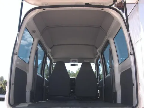 Mitsubishi Minicab Van