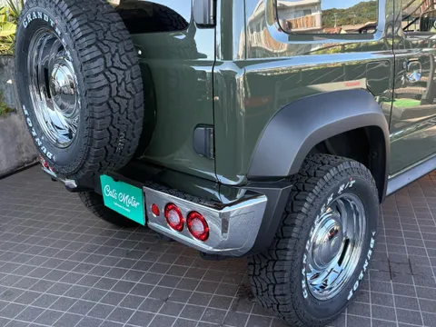 Suzuki Jimny Sierra