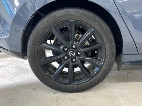 Mazda MAZDA3 Fastback