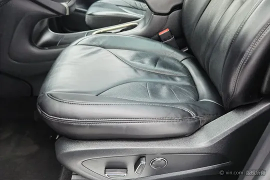 Lincoln MKC